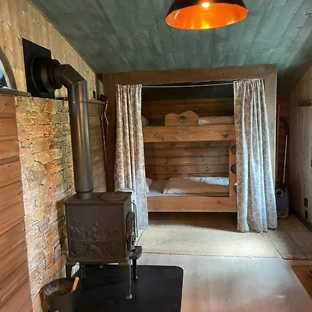 Alojamento de Turismo Selvagem Mikrohyttene Moen Ranch Kragerø