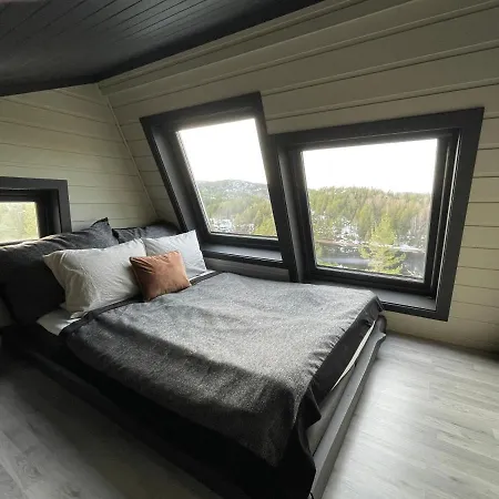 Alojamento de Turismo Selvagem Mikrohyttene Moen Ranch *