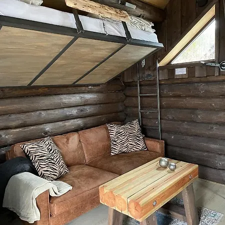 Mikrohyttene Moen Ranch Деревянный коттедж Крагерё