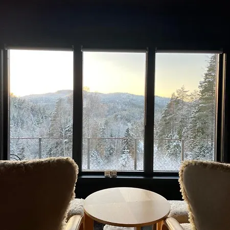 Деревянный коттедж Mikrohyttene Moen Ranch Крагерё